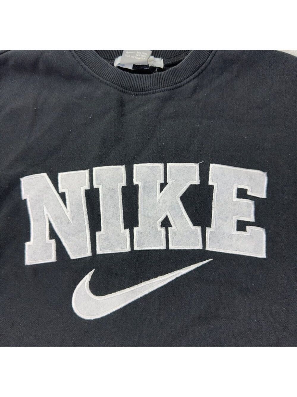 Nike Rework Men's Size Large Red/Black Fleece Lined Crewneck Long Sleeve Sweater - Picture 3 of 8